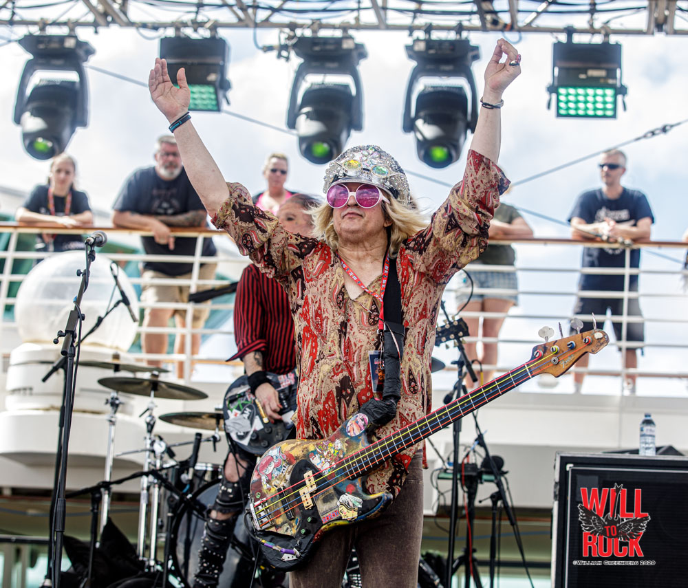 ENUFF Z'NUFF: Monsters Of Rock Cruise X – 2/11/20