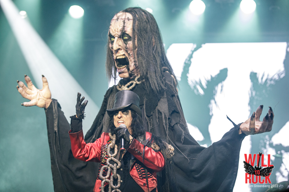 ALICE COOPER: Monsters Of Rock Cruise (Show 2) – 2/13/2022