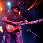 LivingColour2