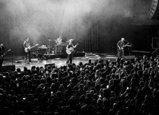NOTHING BUT THIEVES w/ Taipei Houston – The Palladium – Hollywood, CA – 10/30/24